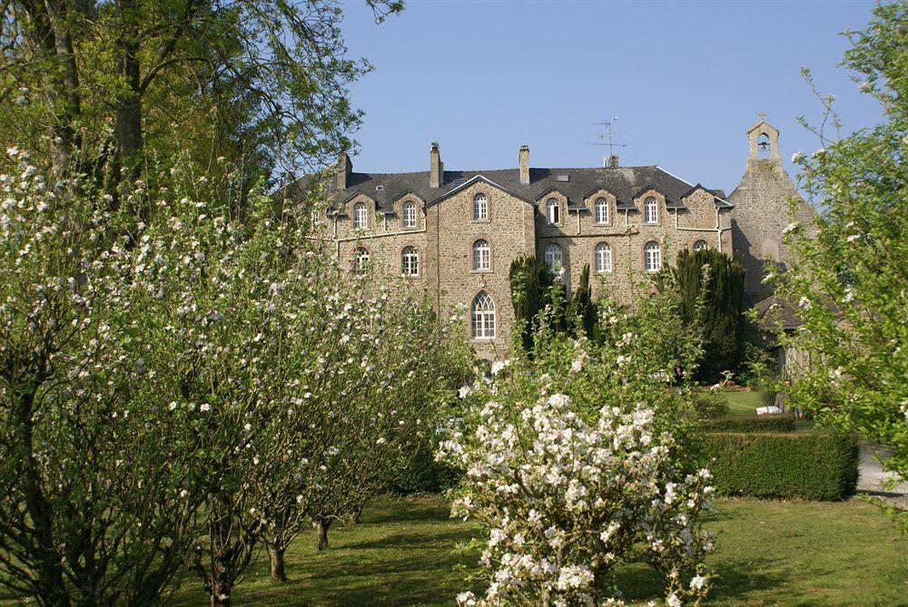 Hotel-Restaurant De L'Abbaye Plancoet Экстерьер фото
